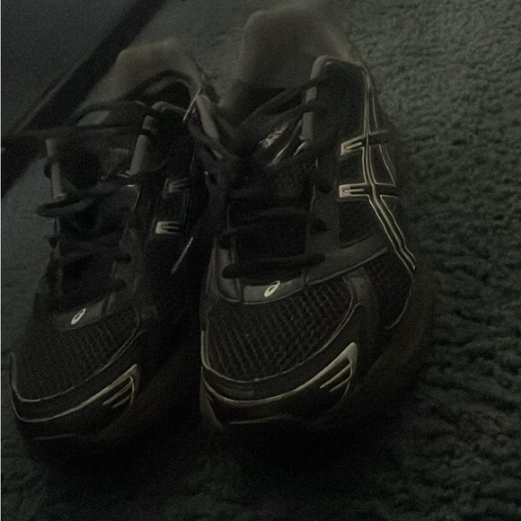 Asics Other - Black ASICS 1130 gels TRADE ONLY!!! I need some decent reps HAMPTON GA AREA